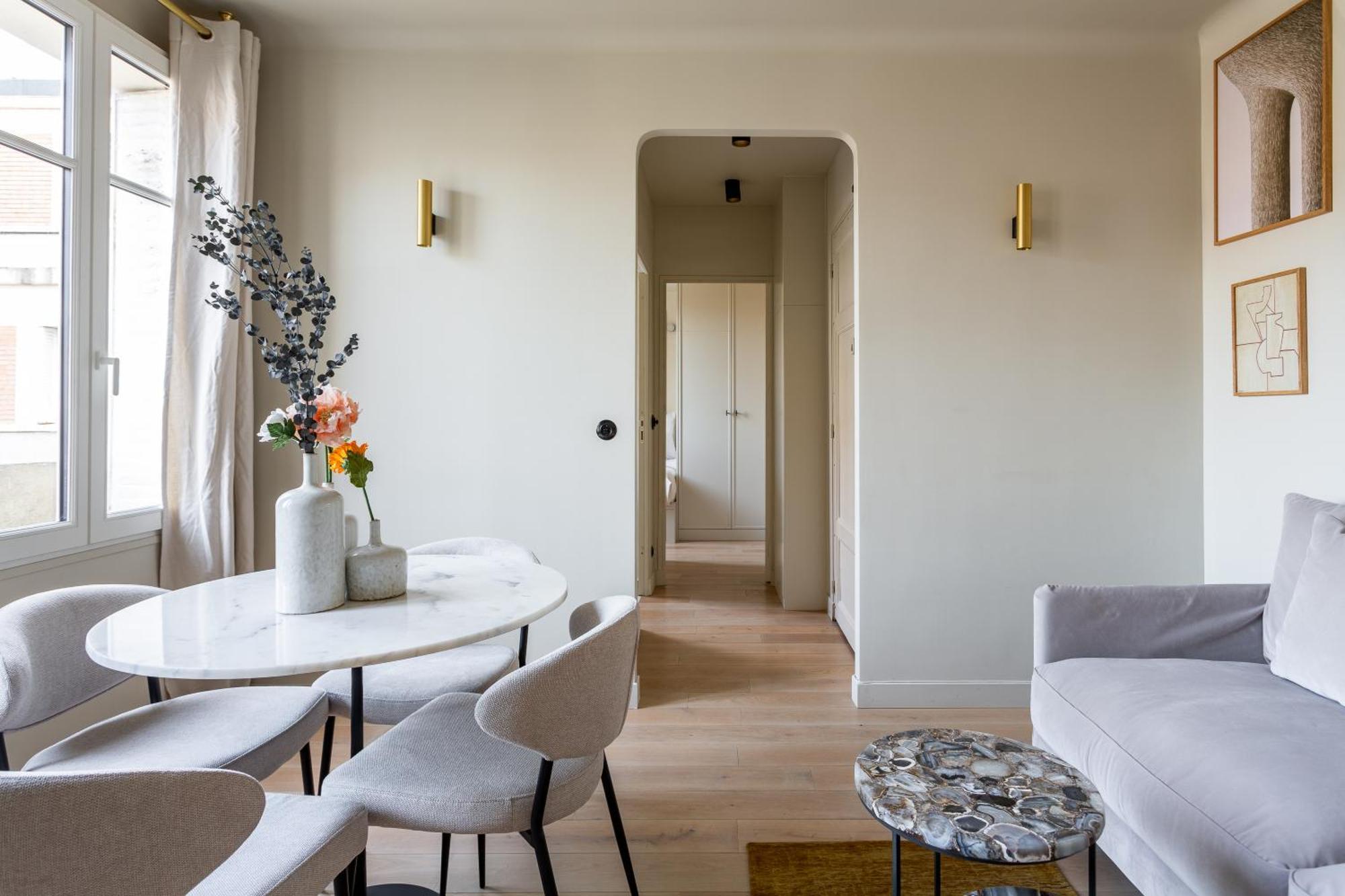 The Carla Suite Eiffel Tower View باريس المظهر الخارجي الصورة