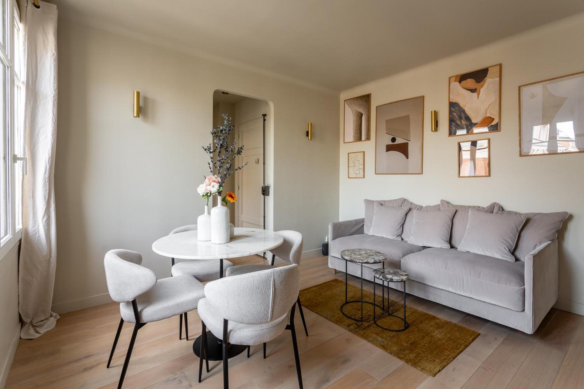 The Carla Suite Eiffel Tower View باريس المظهر الخارجي الصورة